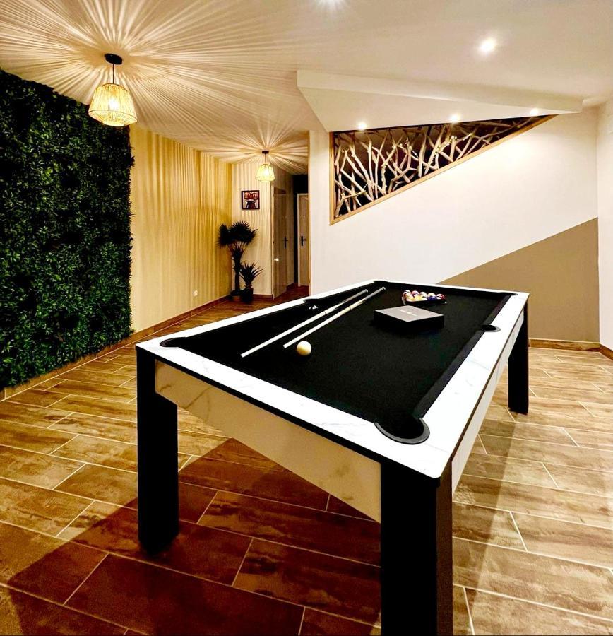 A Fleur De Spa : Maison Chaleureuse Avec Spa Privatif Et Billard. Coulogne Екстер'єр фото